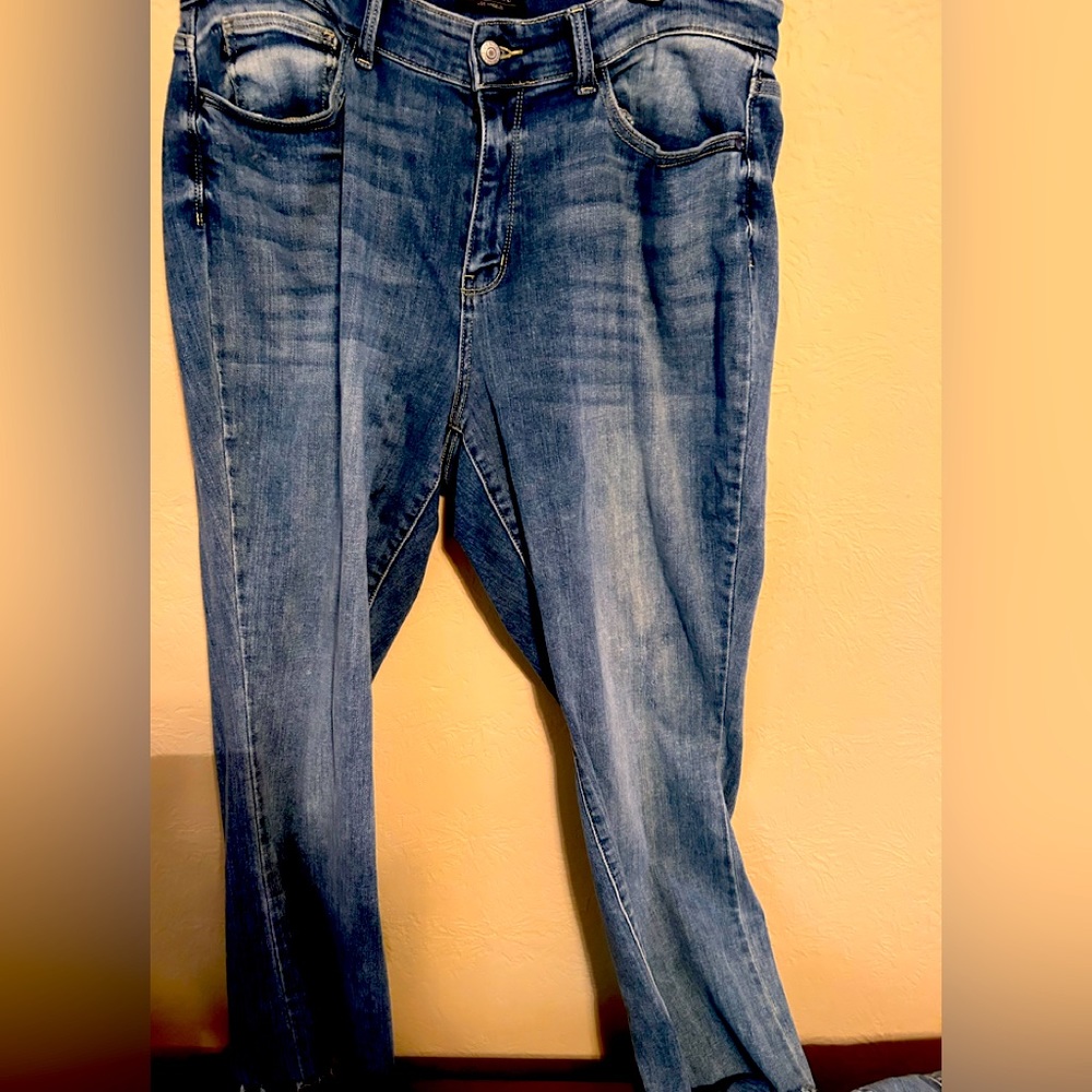 Judy Blue Size 18